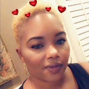 Meet your Posher, Lachrisha